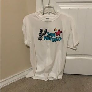 San Antonio Spurs t-shirt size x-large white